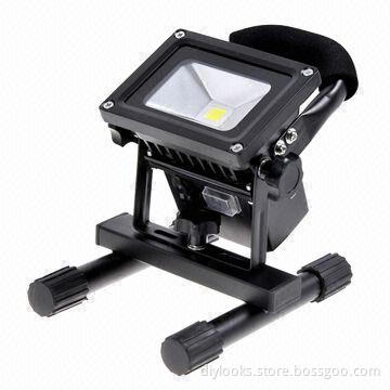 Wholesale Portable LED White Floodlight, 10W Power, 100-240V Rated Voltage, 900lm Luminous Flux